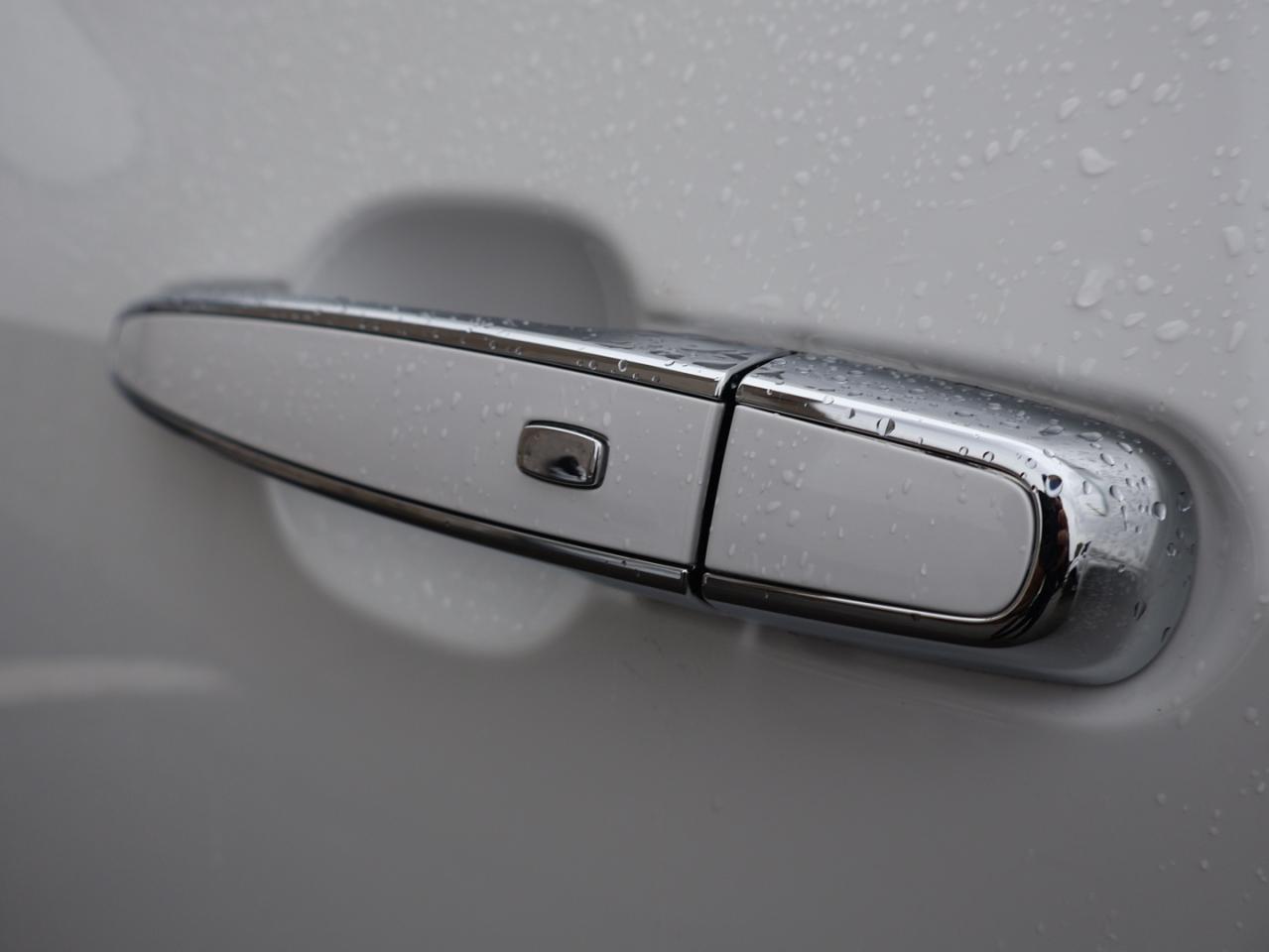 2018 Chevrolet Volt LTZ CERTIFIED *1 OWNER*ACCIDENT FREE* CAMERA NAV BLUETOOTH LEATHER HEATED SEATS CRUISE ALLOYS - Photo #35