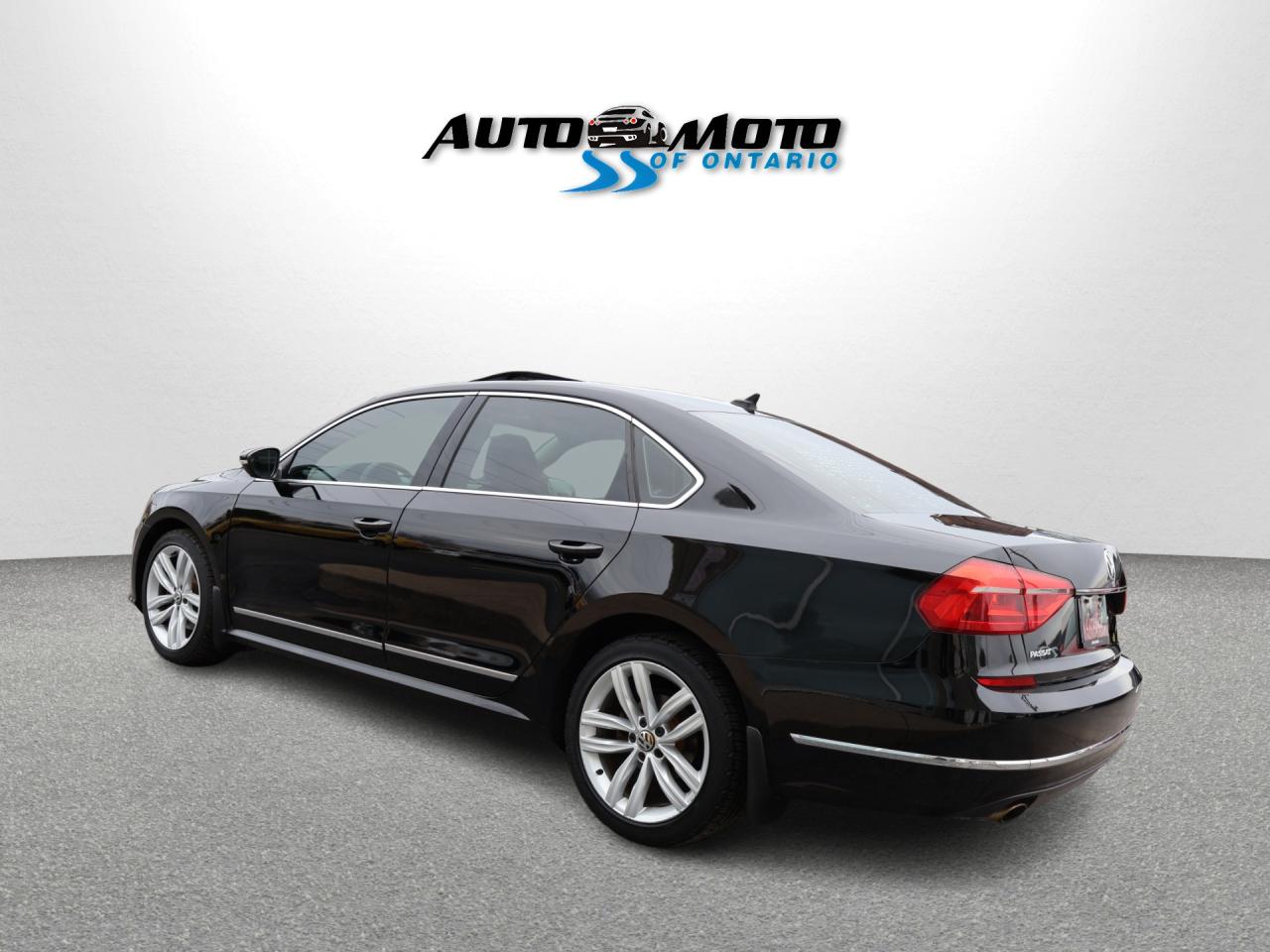 2016 Volkswagen Passat SEL PREMIUM CERTIFIED *AACCIDENT FREE*V.W MAINTAIN* CAMERA NAV BLUETOOTH LEATHER HEATED SEATS SUNROOF CRUISE ALLOYS - Photo #4