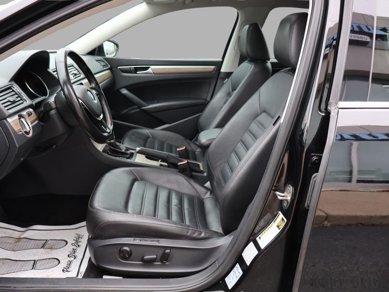 2016 Volkswagen Passat SEL PREMIUM CERTIFIED *AACCIDENT FREE*V.W MAINTAIN* CAMERA NAV BLUETOOTH LEATHER HEATED SEATS SUNROOF CRUISE ALLOYS - Photo #14