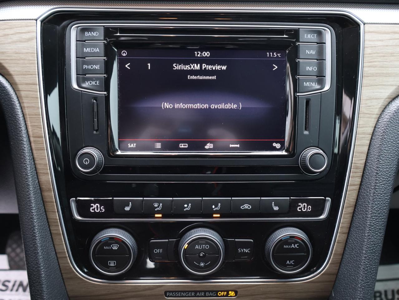 2016 Volkswagen Passat SEL PREMIUM CERTIFIED *AACCIDENT FREE*V.W MAINTAIN* CAMERA NAV BLUETOOTH LEATHER HEATED SEATS SUNROOF CRUISE ALLOYS - Photo #23