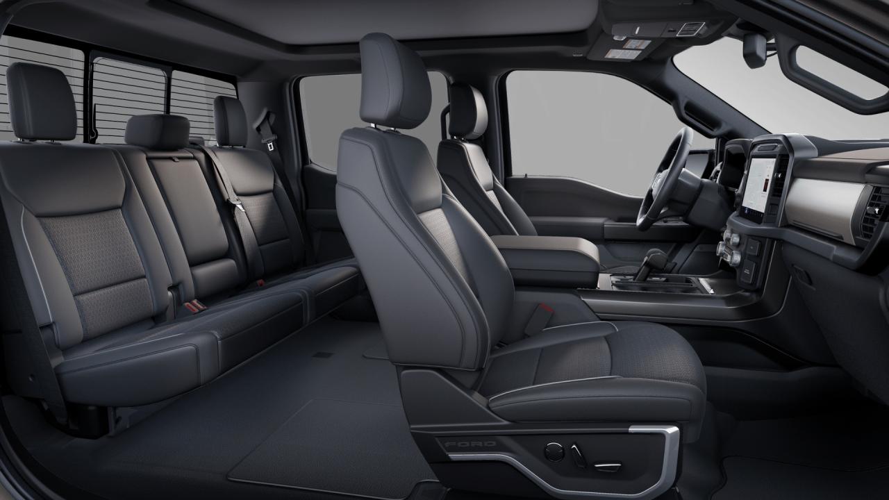 2025 Ford F-150 Lariat Photo5