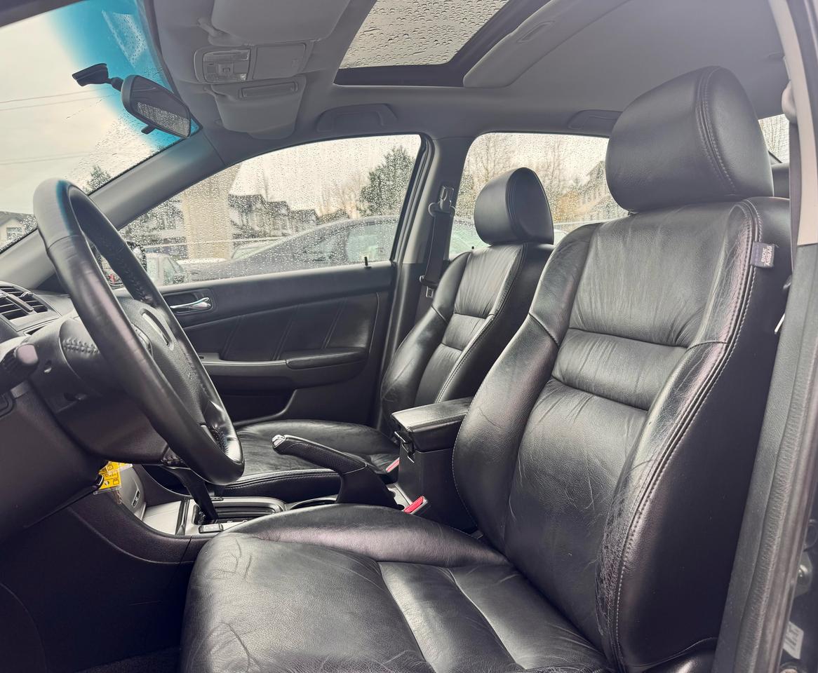 2004 Honda Accord EX-L FINANCING AVAILABLE Photo9