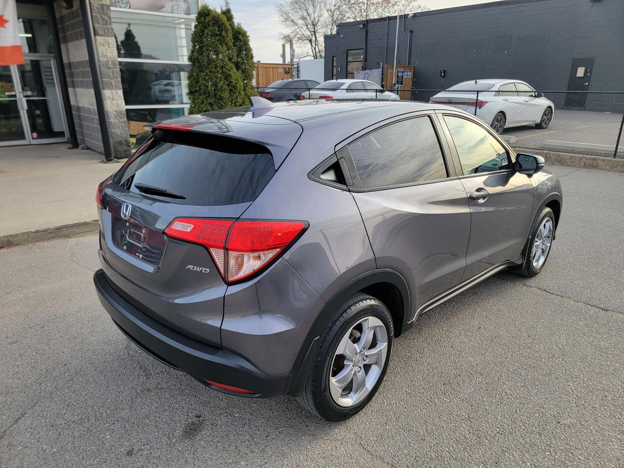 2018 Honda HR-V EX | AWD - Photo #5