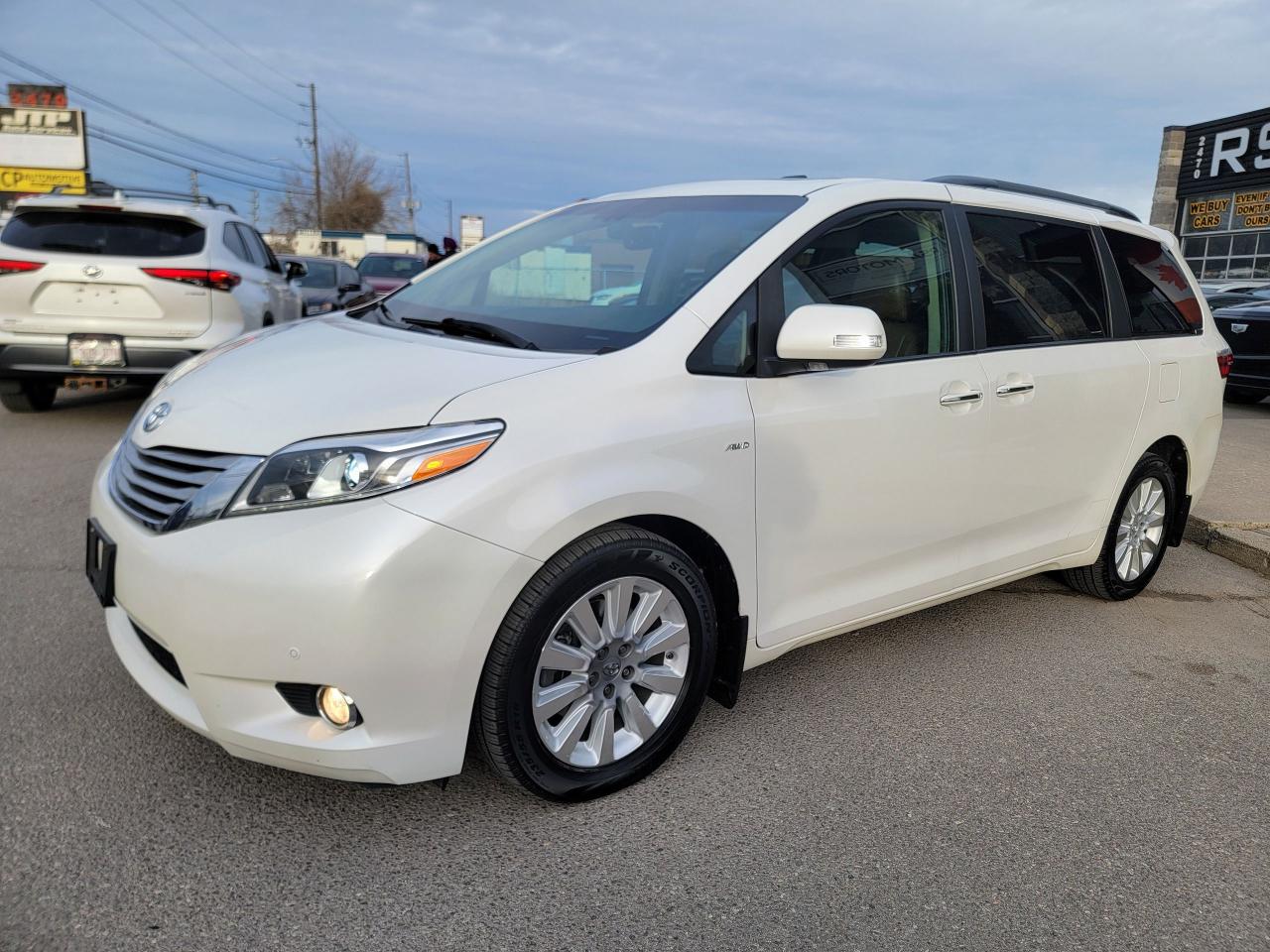 2016 Toyota Sienna Limited | AWD