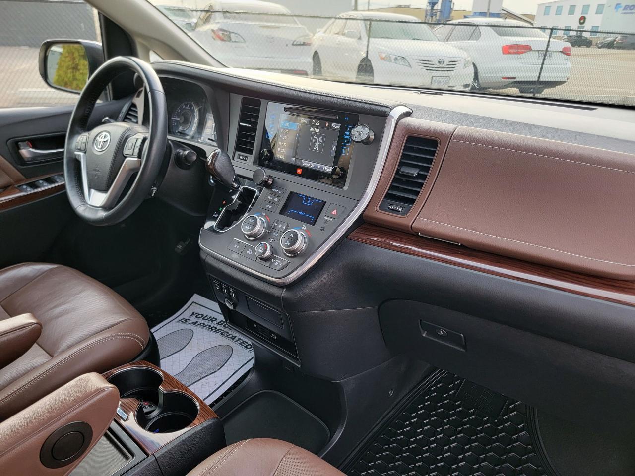 2016 Toyota Sienna Limited | AWD - Photo #21