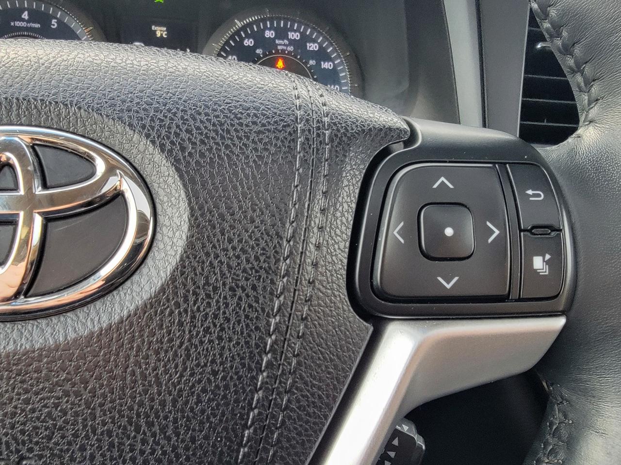 2016 Toyota Sienna Limited | AWD - Photo #24