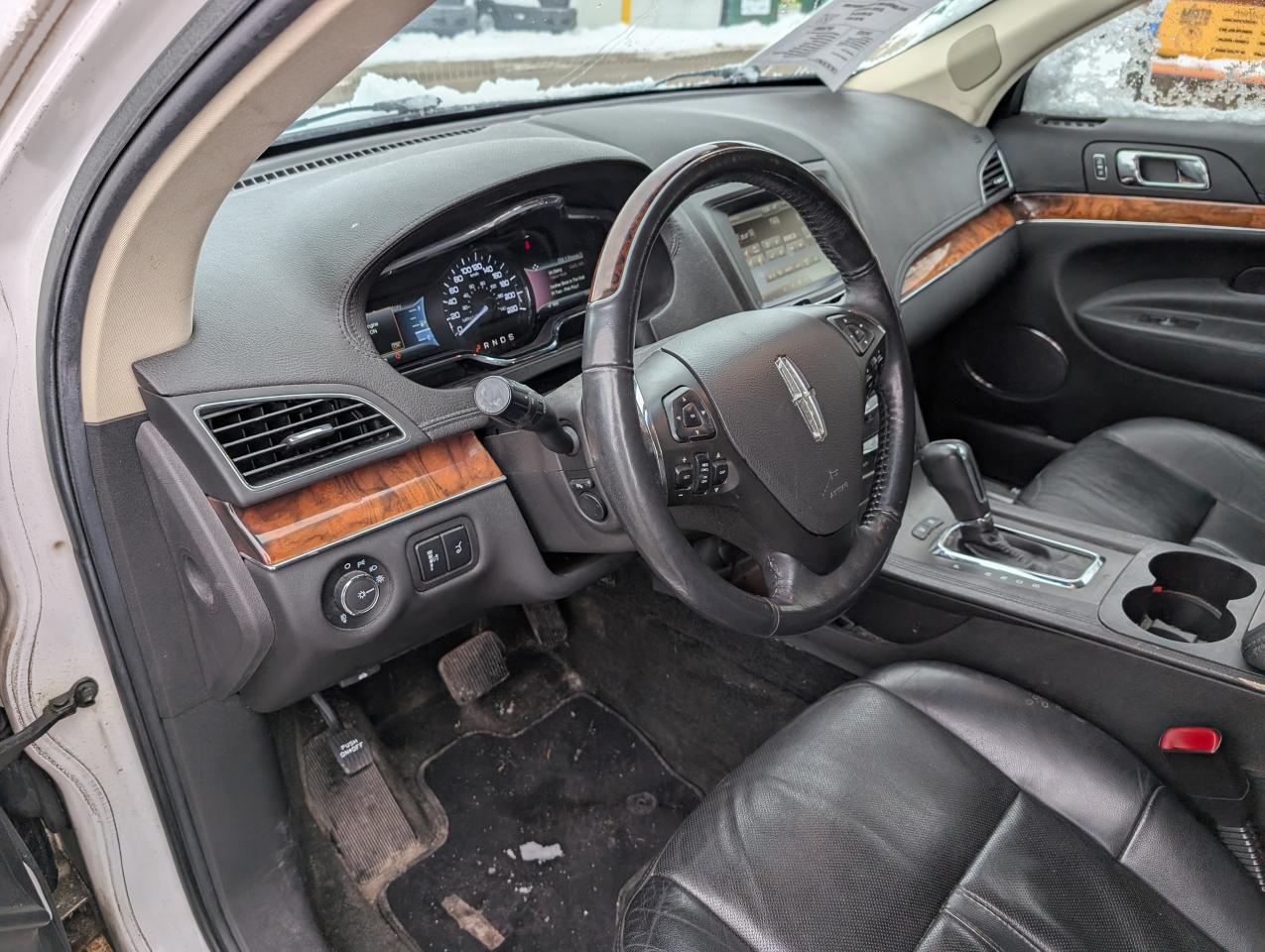 2015 Lincoln MKT ECOBOOST 4dr Wgn AWD Photo