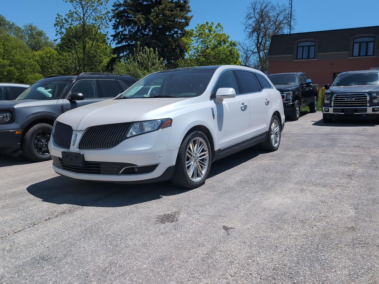 <p>This accident free, AS-IS trade includes:</p><p>- Power Heated/Cooled Front Seats<br>- Heated Second Row<br>- Heated Steering Wheel<br>- Reverse Camera<br>- Keyless Entry Keypad<br>- Panoramic Vista Roof<br>- Adaptive Cruise Control<br>- Tri-Zone Air Conditioning<br>- THX II Surround Sound Audio Package<br>- Reverse Sensing System</p><p>Vehicle Sold AS-IS</p>