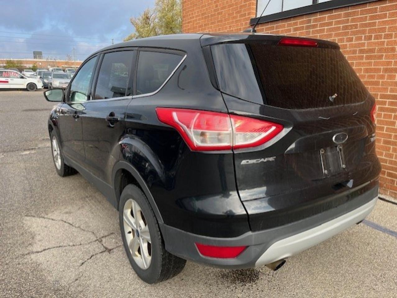 2014 Ford Escape FWD 4dr SE Photo