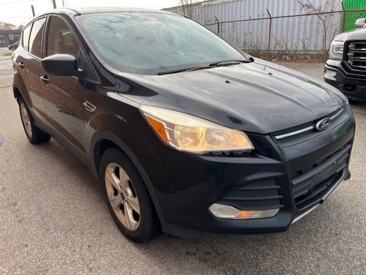 2014 Ford Escape FWD 4dr SE Photo