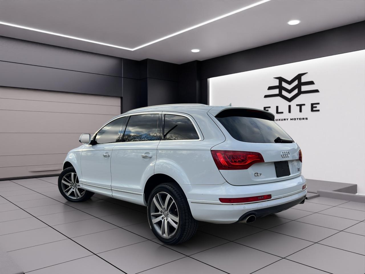 2015 Audi Q7 TDI PROGRESSIVE QUATTRO - NAVI - SUNROOF !!! Photo