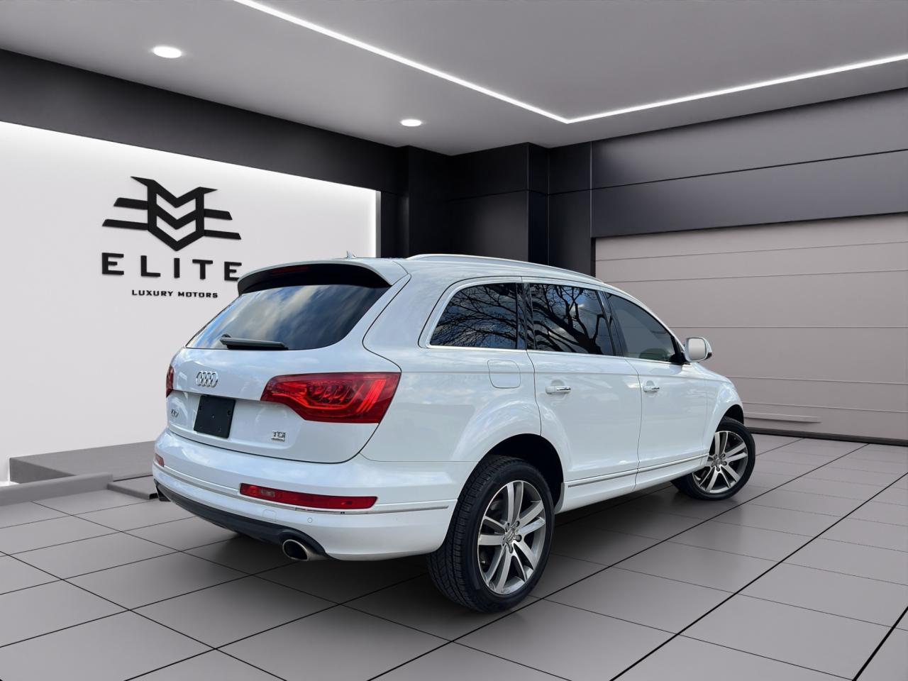 2015 Audi Q7 TDI PROGRESSIVE QUATTRO - NAVI - SUNROOF !!! Photo