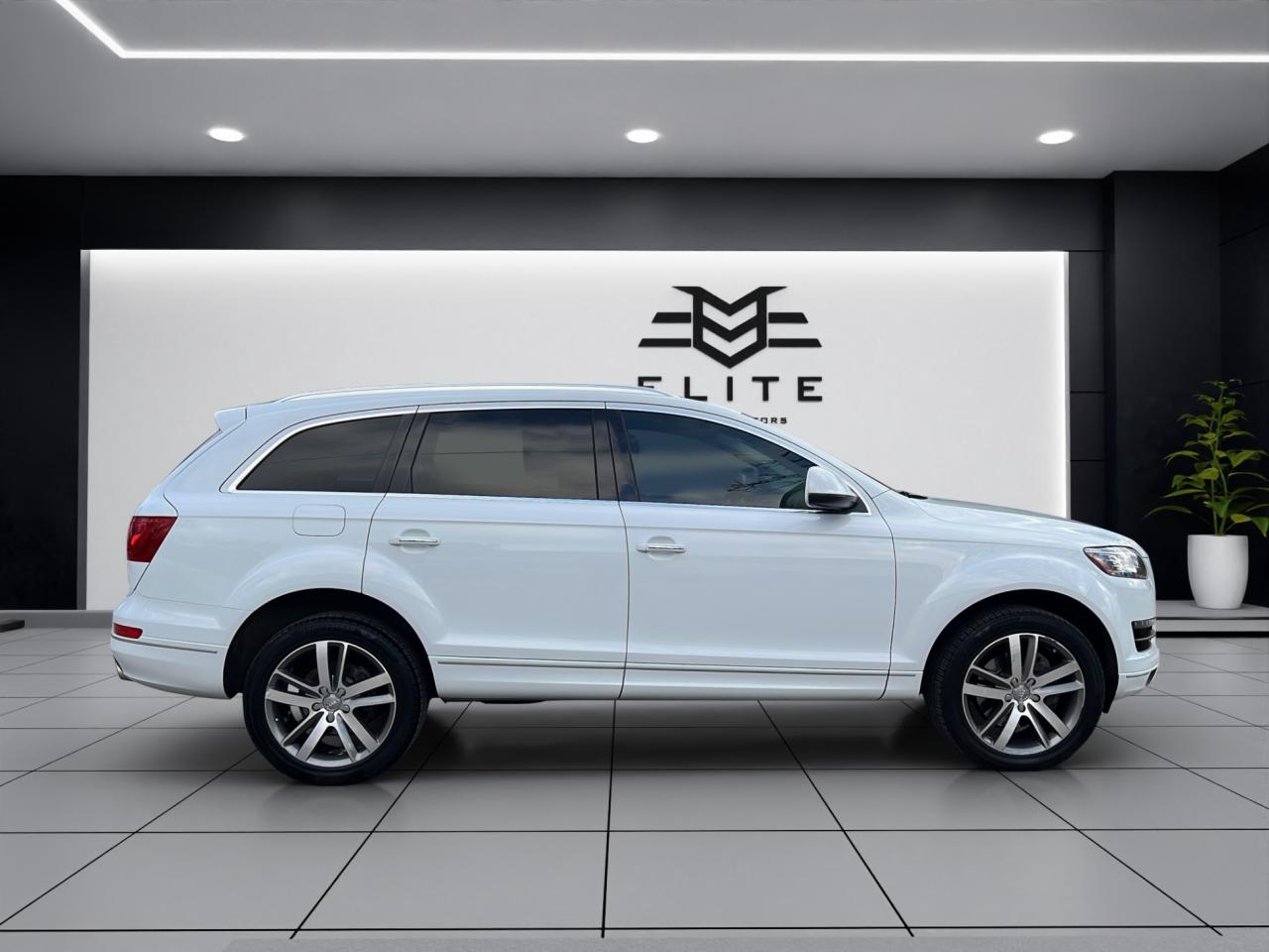 2015 Audi Q7 TDI PROGRESSIVE QUATTRO - NAVI - SUNROOF !!! Photo
