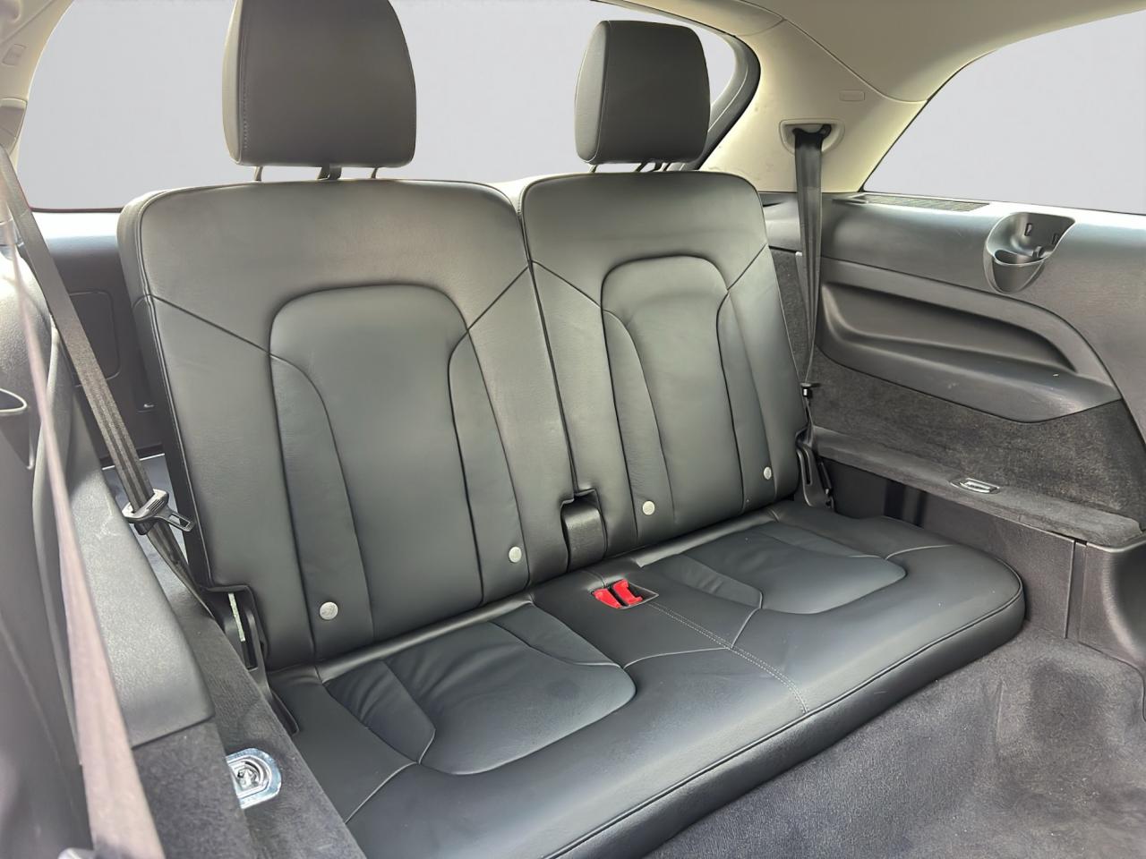 2015 Audi Q7 TDI PROGRESSIVE QUATTRO - NAVI - SUNROOF !!! Photo