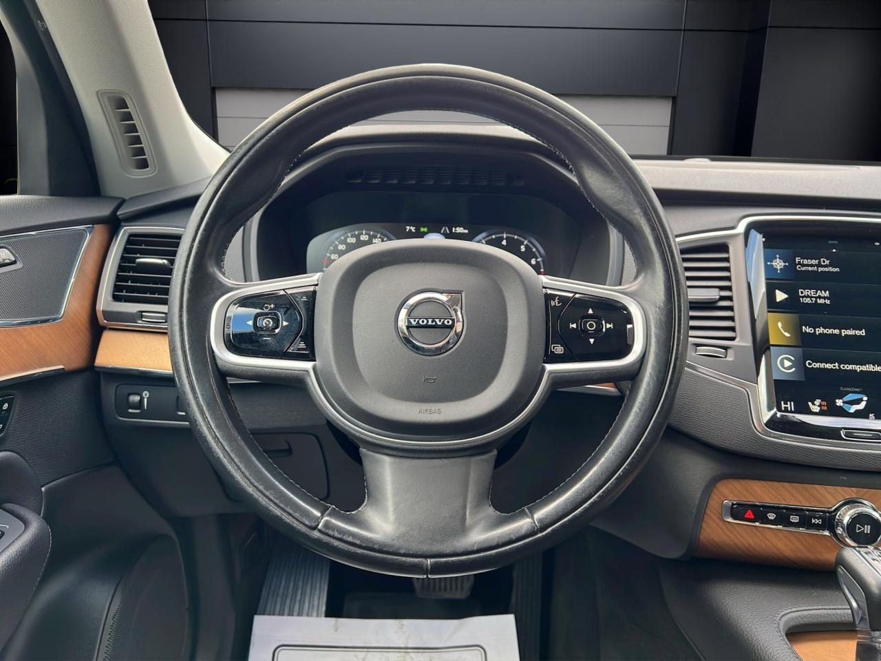 2021 Volvo XC90 T6 AWD Momentum 7-Seater - Navigation !!! Photo