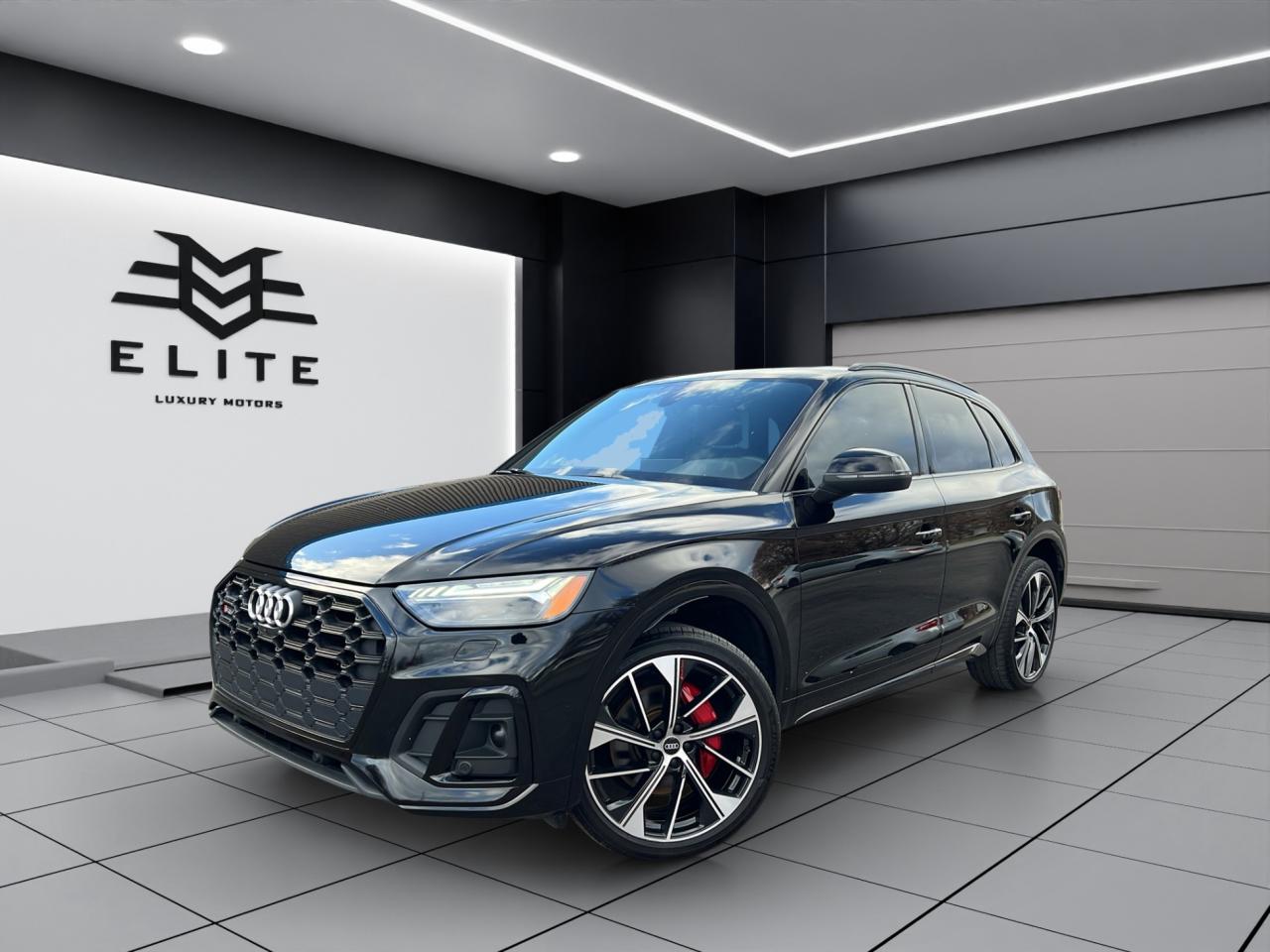 2021 Audi SQ5/Q5 Technik Pkg - Navigation System - Backup Camera !! Photo2