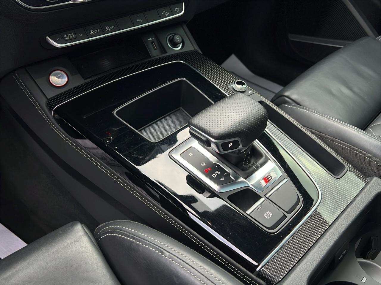 2021 Audi SQ5/Q5 Technik Pkg - Navigation System - Backup Camera !! Photo