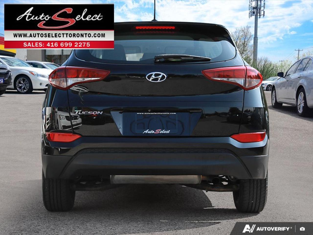 2016 Hyundai Tucson Backup Camera - Well Maintained - Clean Carfax Photo4