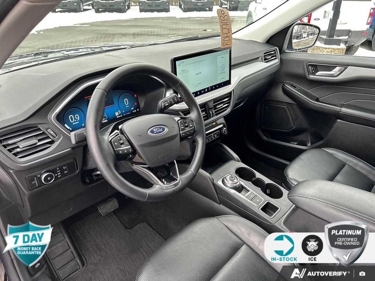 2025 Ford Escape Platinum PLATINUM AWD LEATHER NAVI CERTIFIED Photo