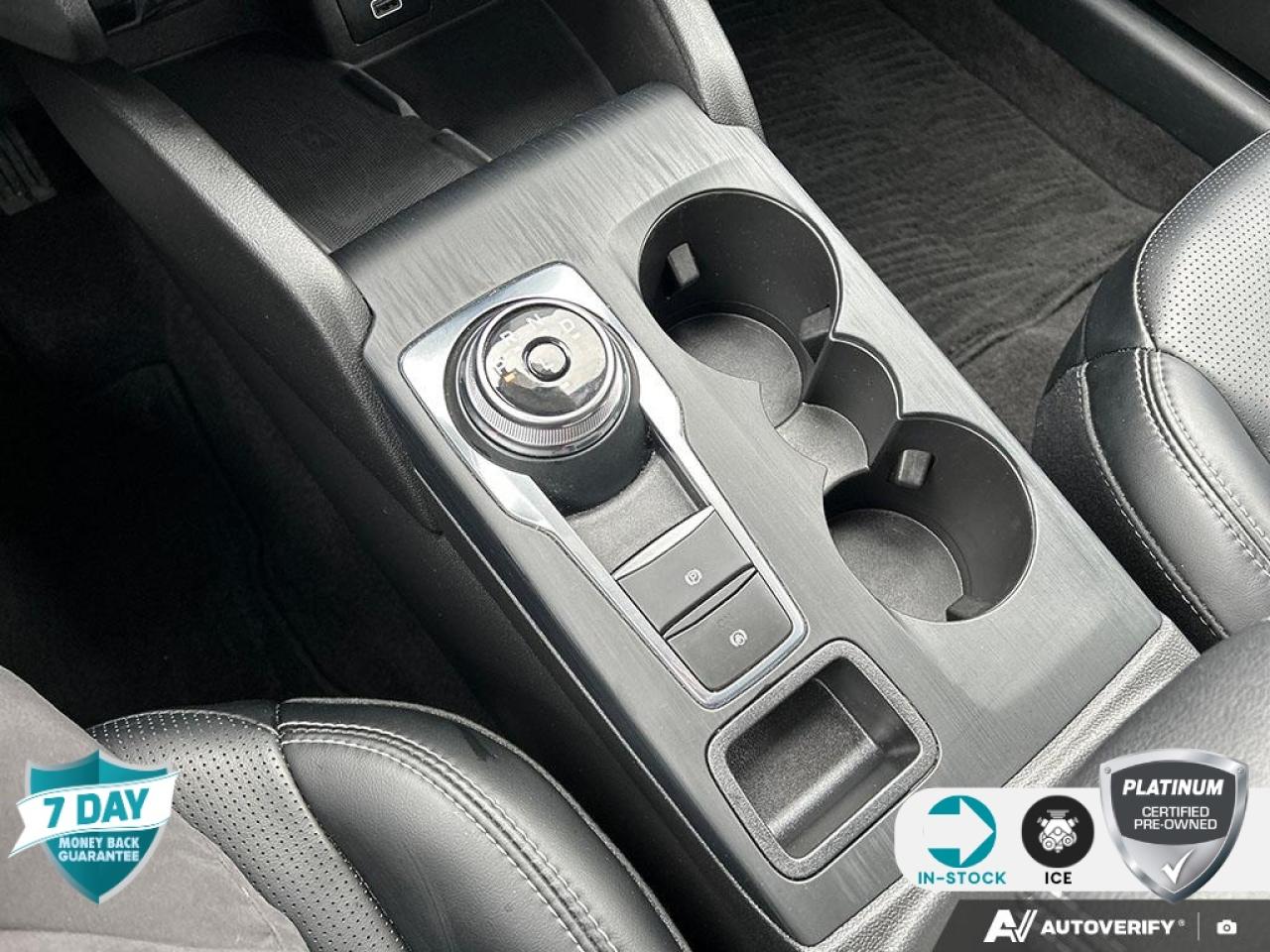 2025 Ford Escape Platinum PLATINUM AWD LEATHER NAVI CERTIFIED Photo