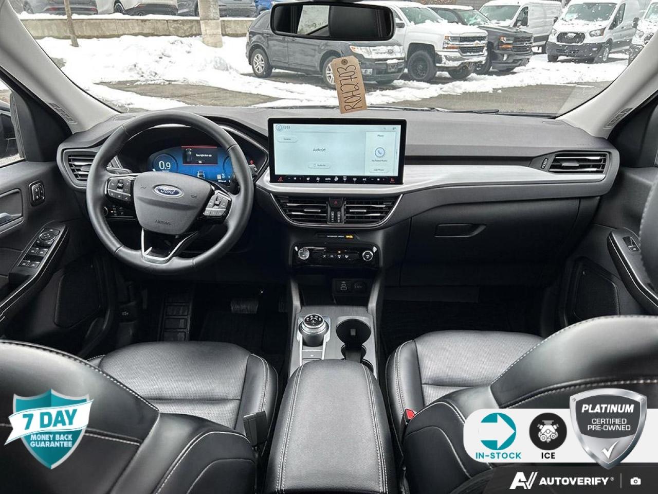 2025 Ford Escape Platinum PLATINUM AWD LEATHER NAVI CERTIFIED Photo