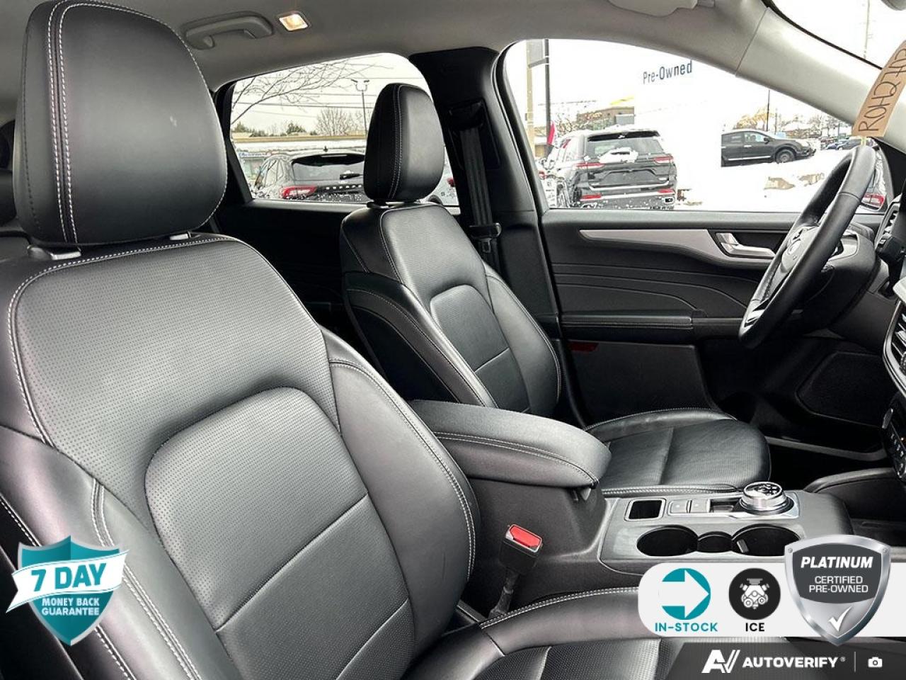 2025 Ford Escape Platinum PLATINUM AWD LEATHER NAVI CERTIFIED Photo