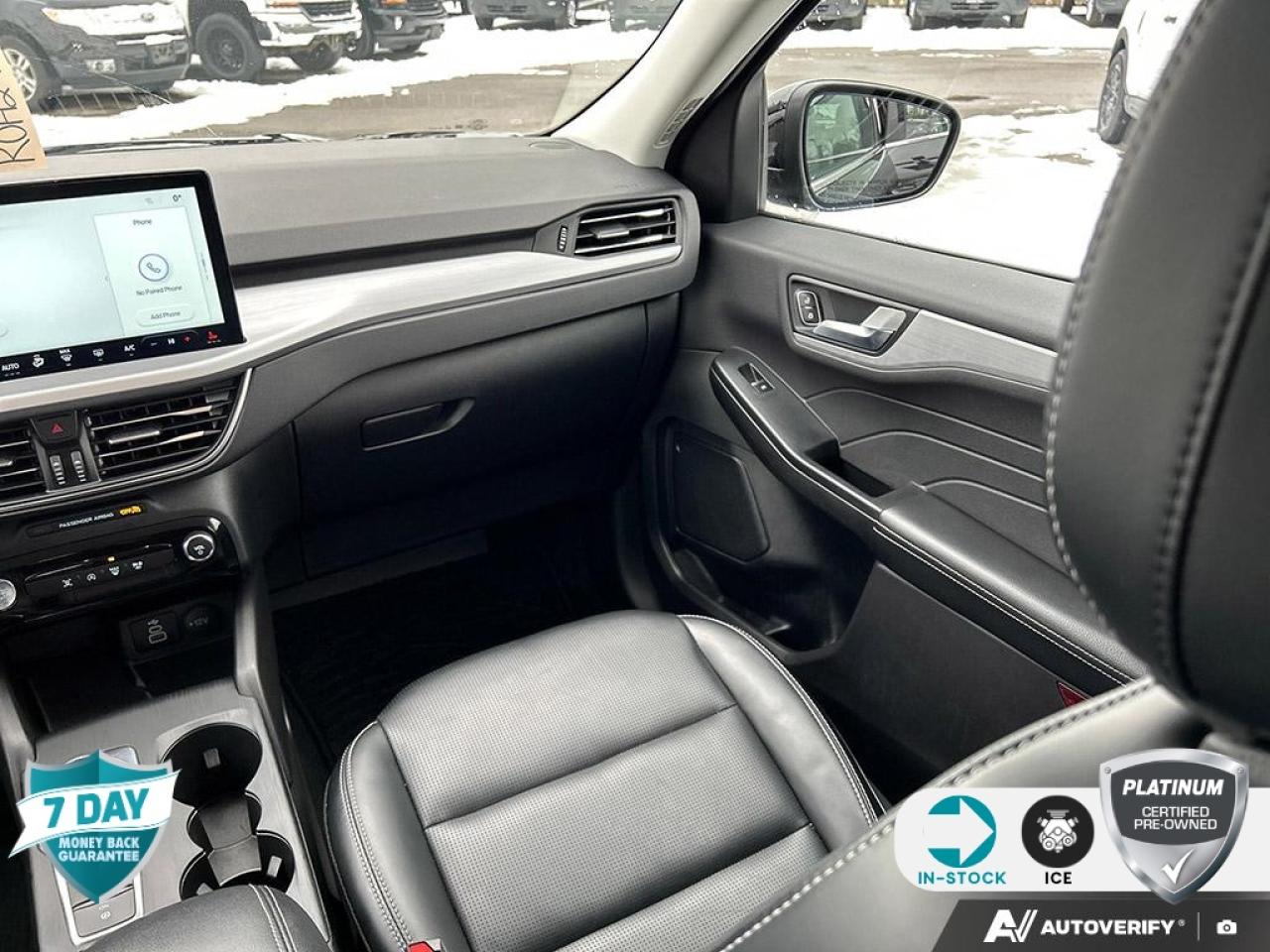 2025 Ford Escape Platinum PLATINUM AWD LEATHER NAVI CERTIFIED Photo