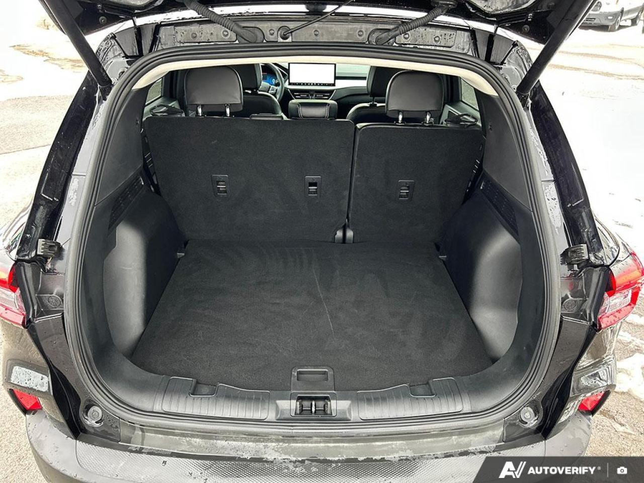 2025 Ford Escape Platinum PLATINUM AWD LEATHER NAVI CERTIFIED Photo