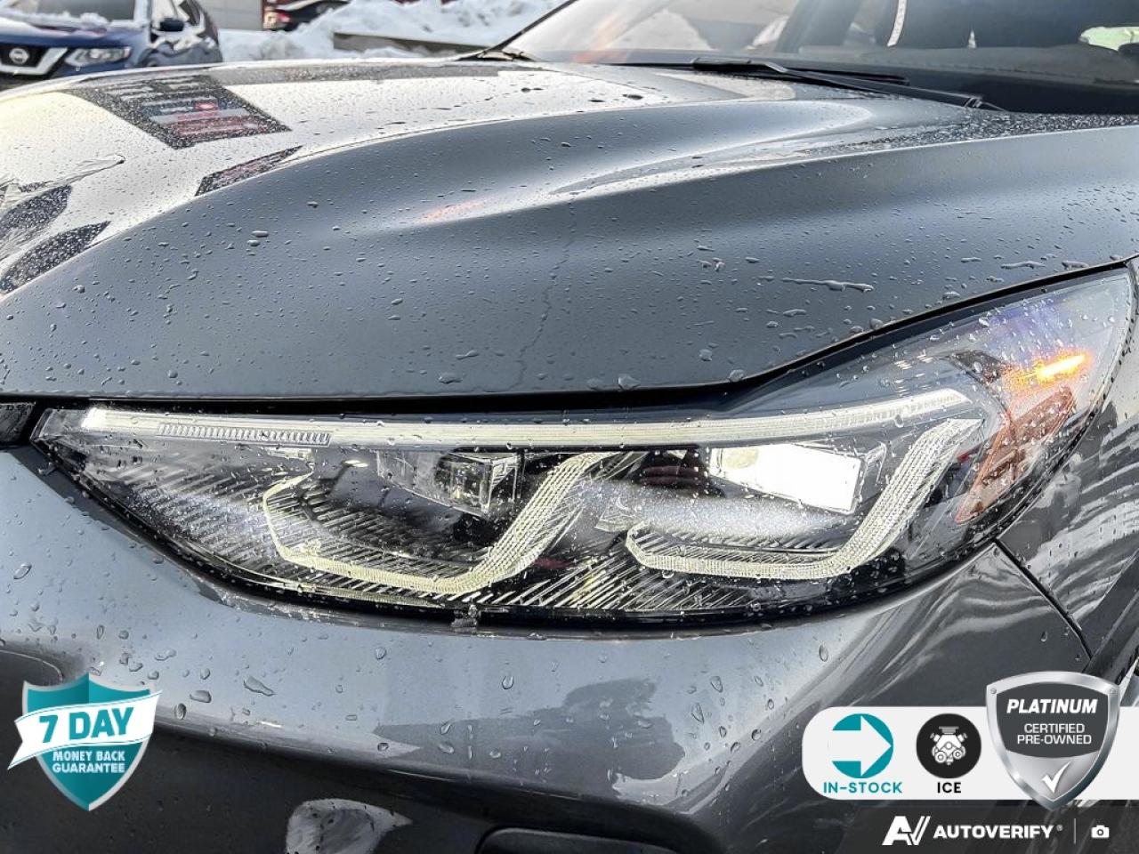 2025 Ford Escape Platinum PLATINUM AWD LEATHER NAVI CERTIFIED Photo