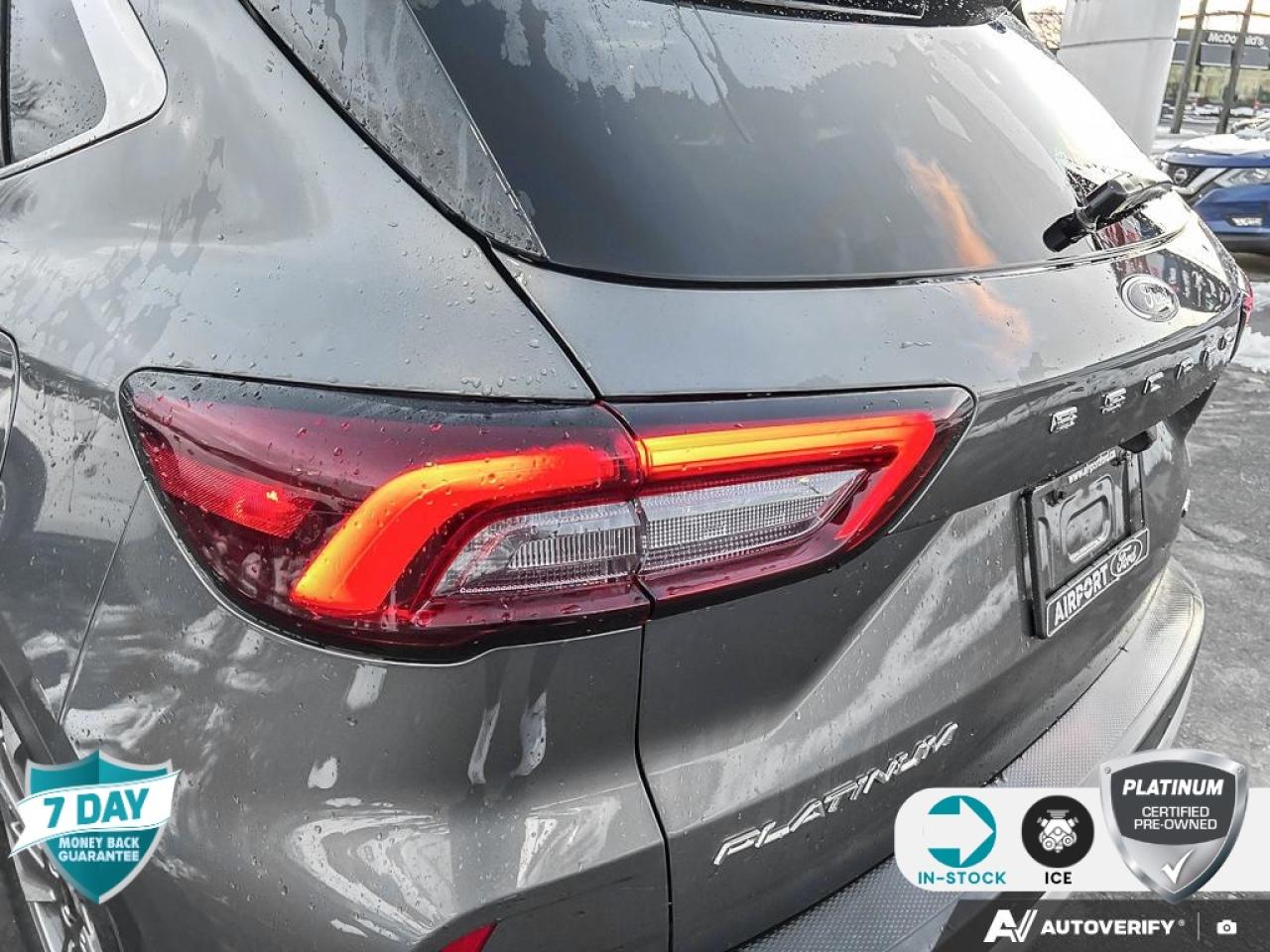 2025 Ford Escape Platinum PLATINUM AWD LEATHER NAVI CERTIFIED Photo