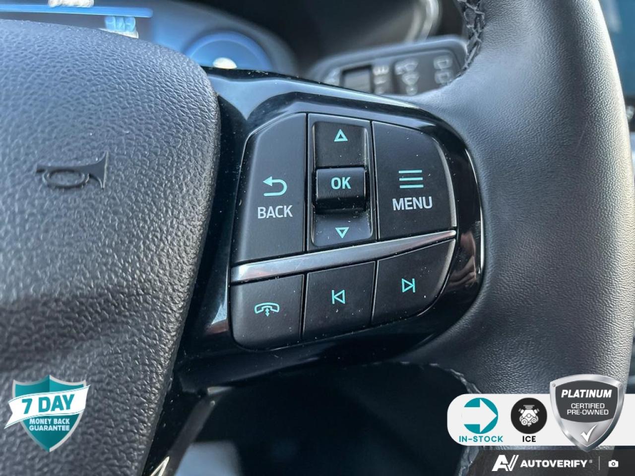 2025 Ford Escape Platinum PLATINUM AWD LEATHER NAVI CERTIFIED Photo