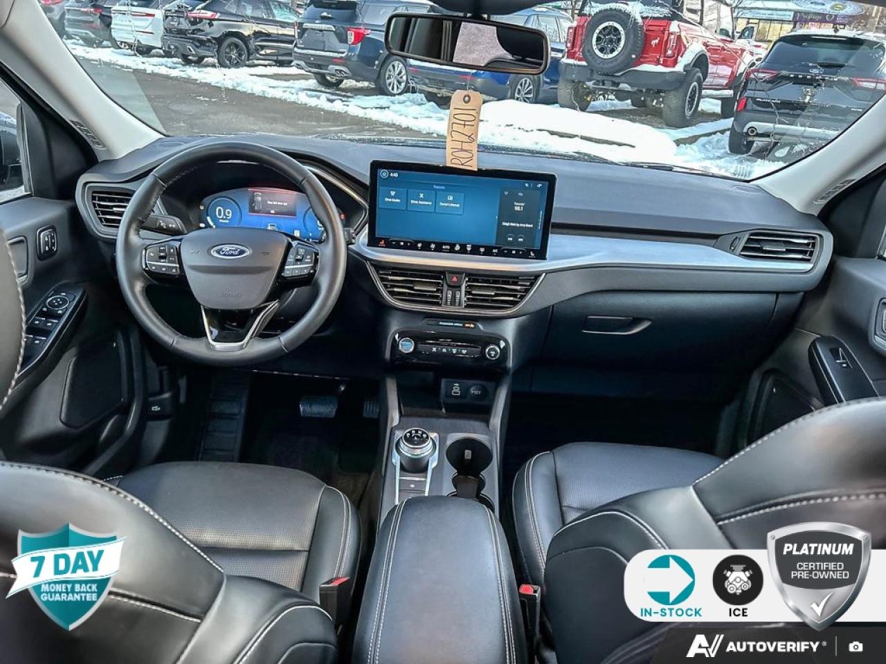 2025 Ford Escape Platinum PLATINUM AWD LEATHER NAVI CERTIFIED Photo