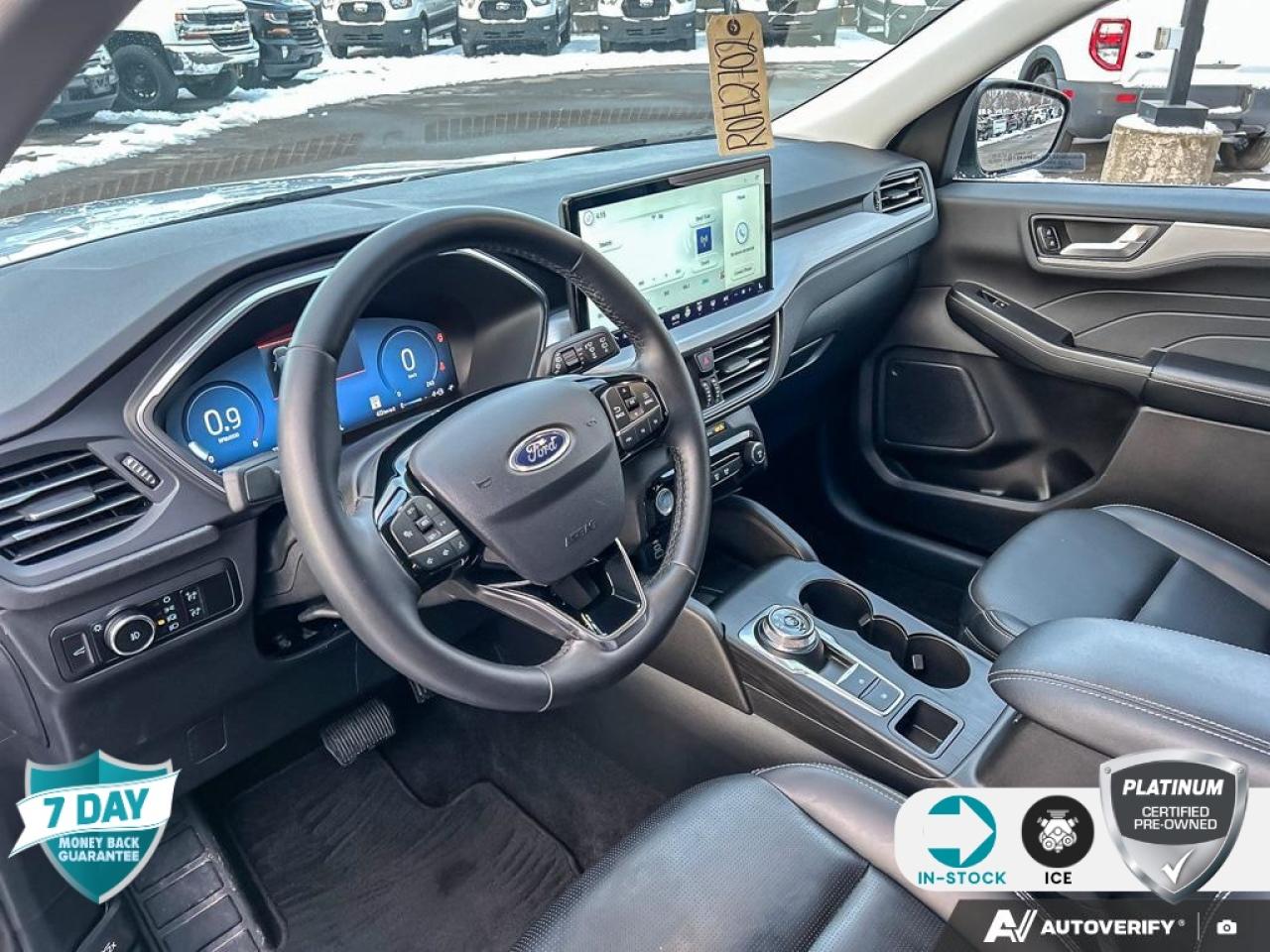 2025 Ford Escape Platinum PLATINUM AWD LEATHER NAVI CERTIFIED Photo