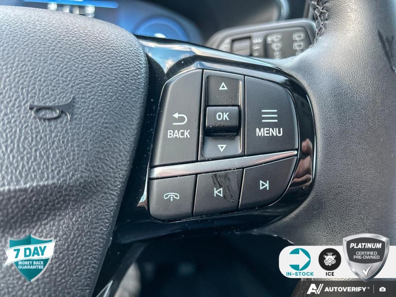 2025 Ford Escape Platinum PLATINUM AWD LEATHER NAVI CERTIFIED Photo