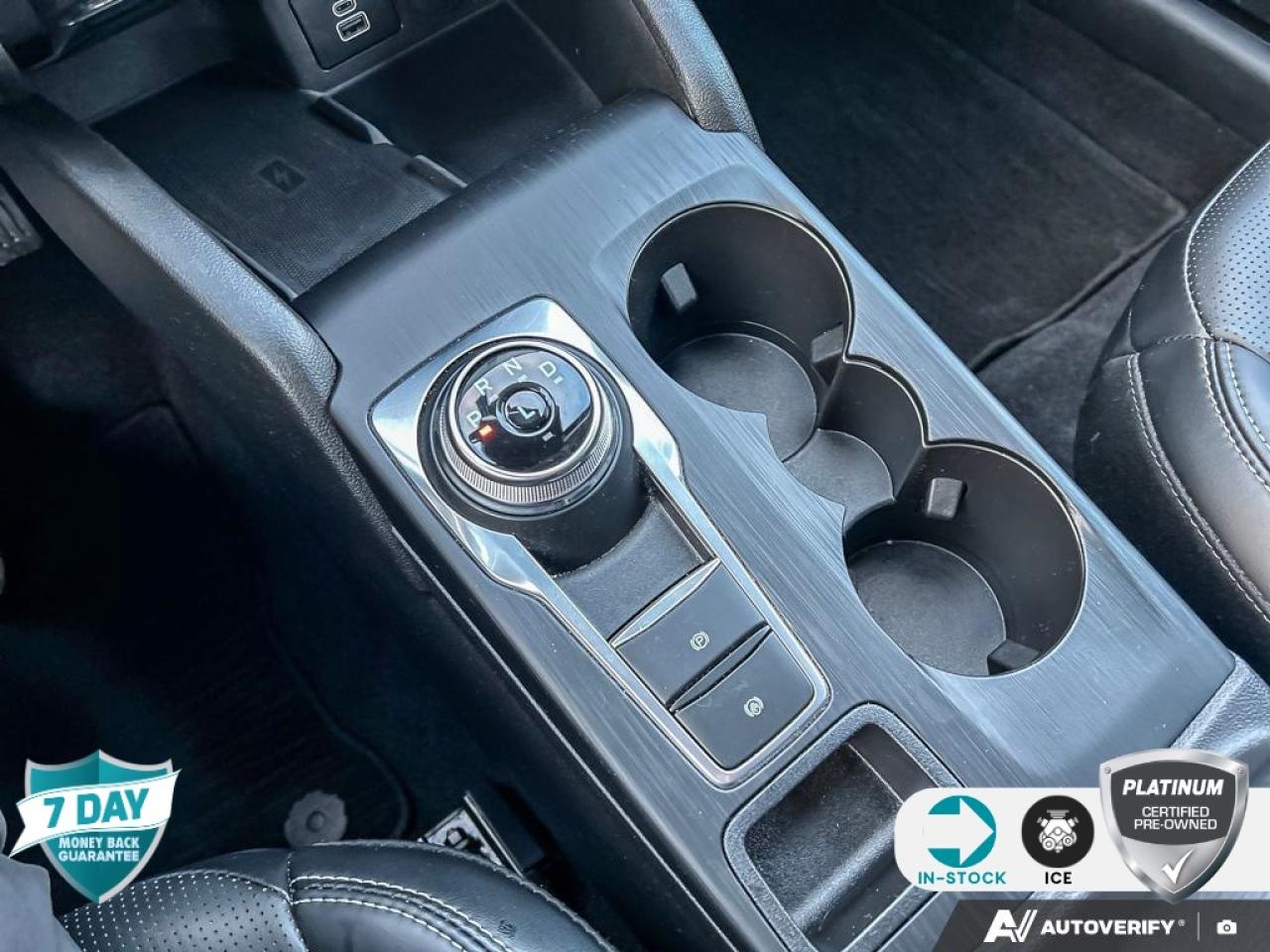 2025 Ford Escape Platinum PLATINUM AWD LEATHER NAVI CERTIFIED Photo