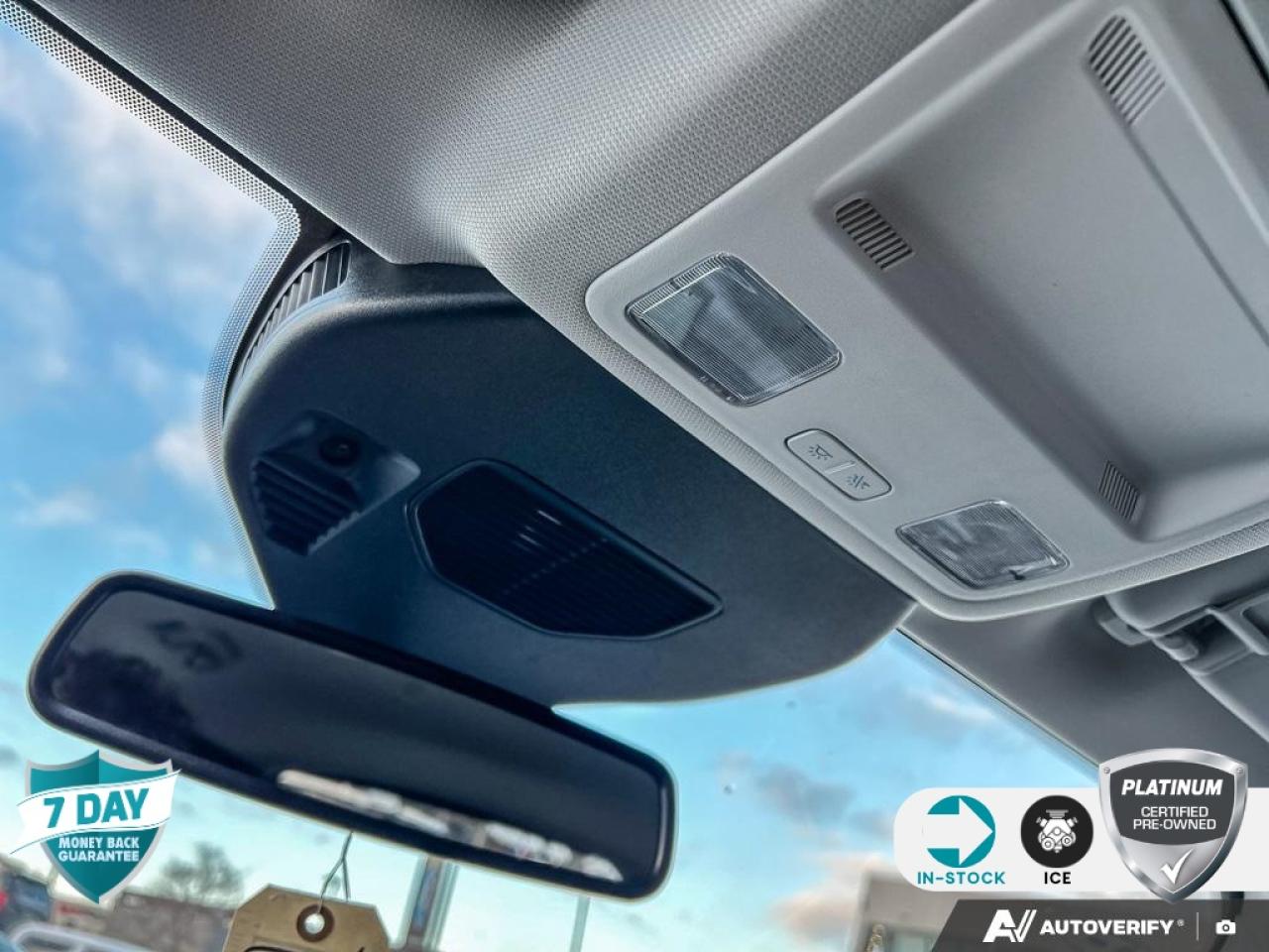 2025 Ford Escape Platinum PLATINUM AWD LEATHER NAVI CERTIFIED Photo