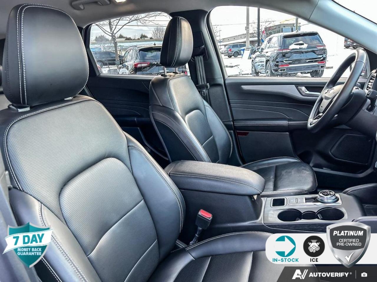 2025 Ford Escape Platinum PLATINUM AWD LEATHER NAVI CERTIFIED Photo