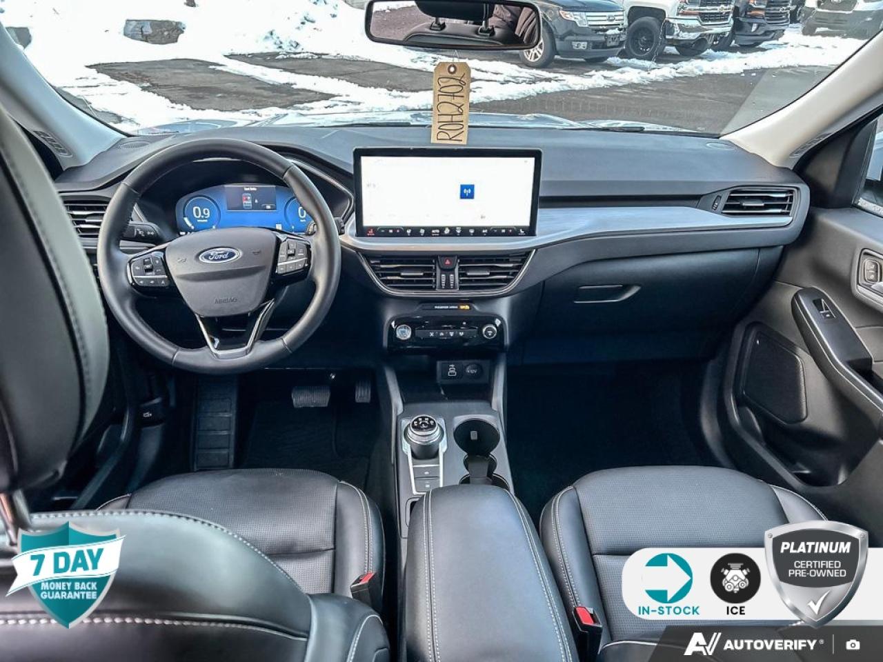 2025 Ford Escape Platinum PLATINUM AWD LEATHER NAVI CERTIFIED Photo