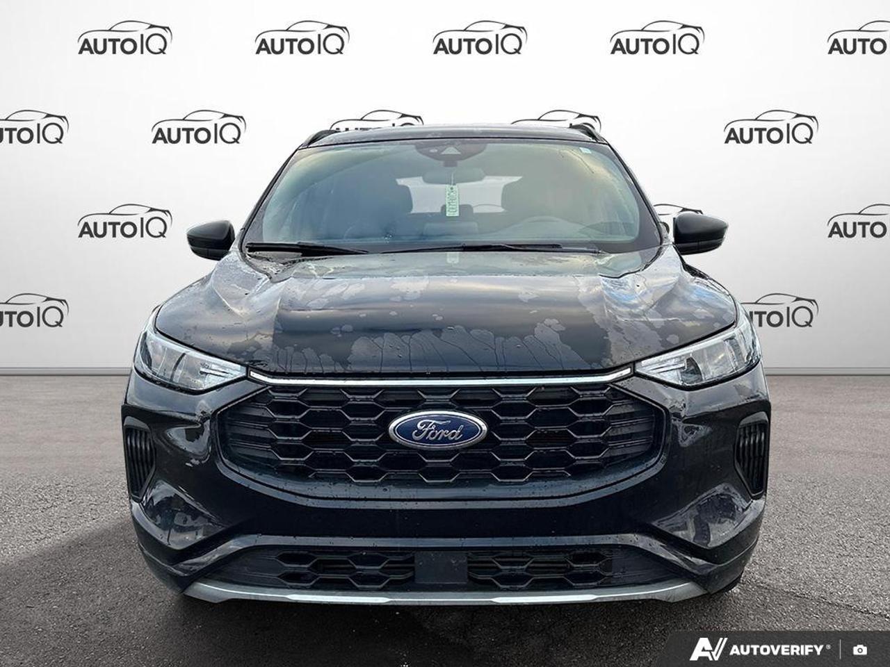 2023 Ford Escape ST-Line ST LINE AWD HEATED SEATS CERTIFIED Photo