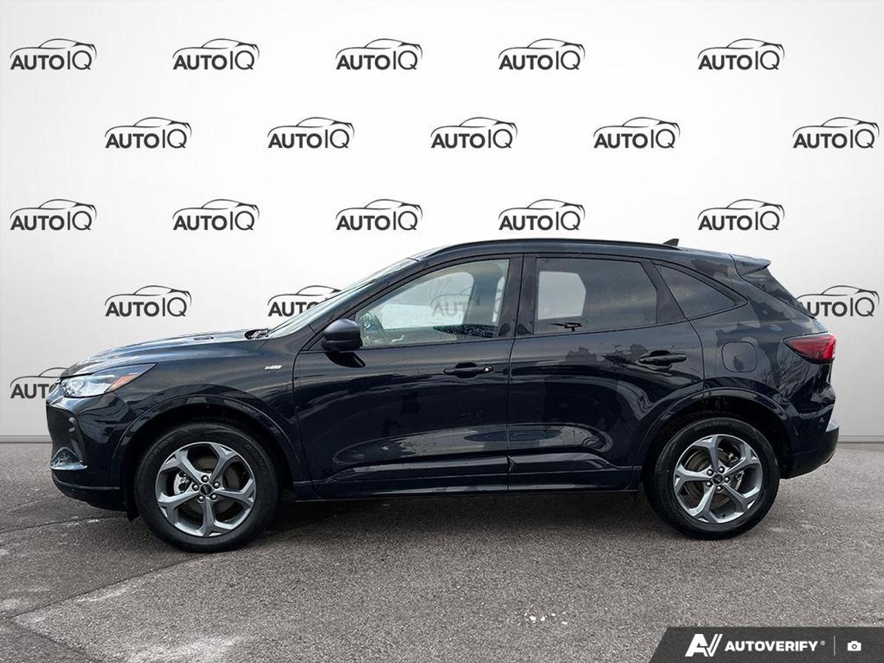 2023 Ford Escape ST-Line ST LINE AWD HEATED SEATS CERTIFIED Photo2
