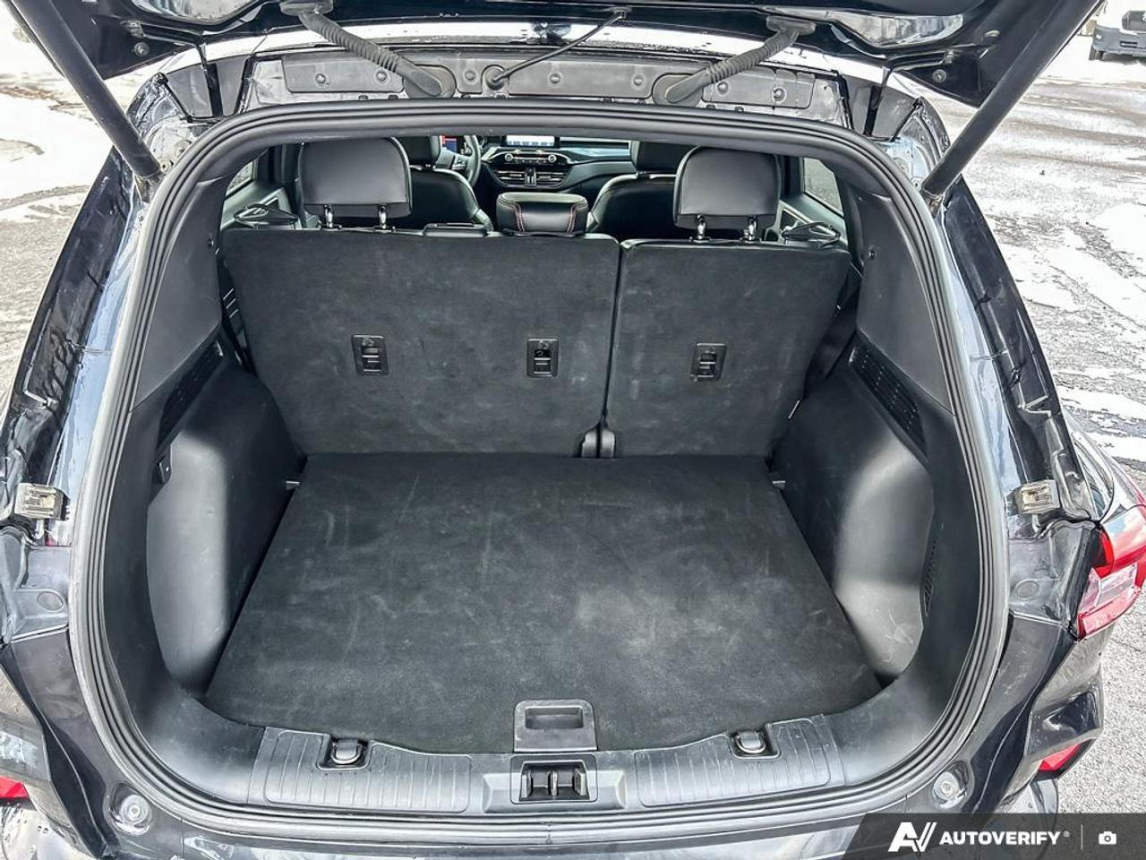 2023 Ford Escape ST-Line ST LINE AWD HEATED SEATS CERTIFIED Photo