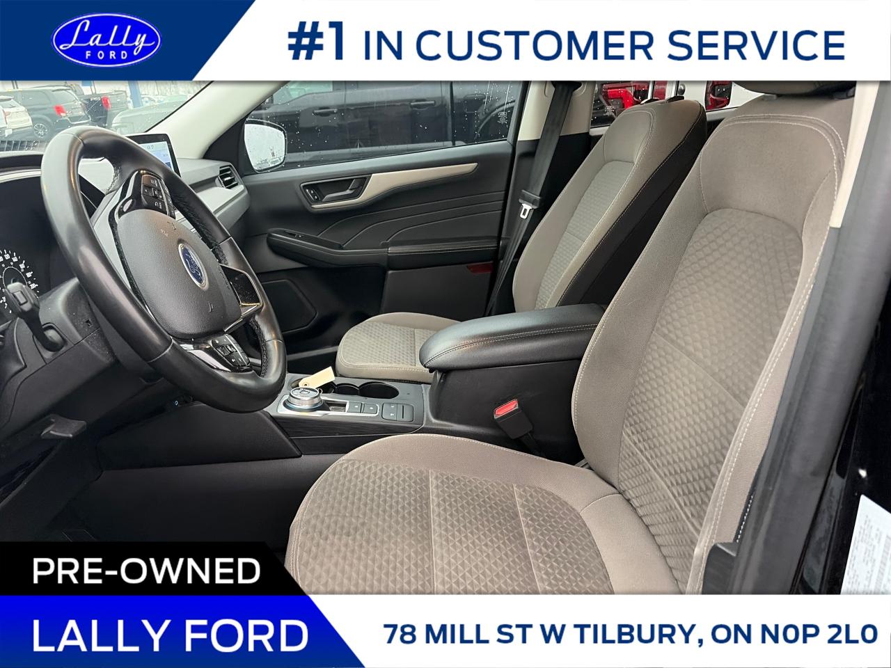2022 Ford Escape SE AWD, Nav, Power Liftgate, One Owner! Photo