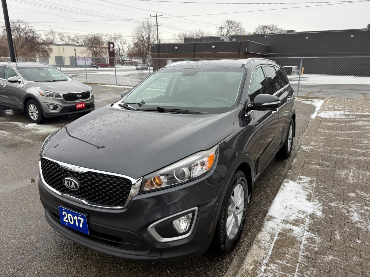 2017 Kia Sorento 3.3L LX V6 7-Seater Photo