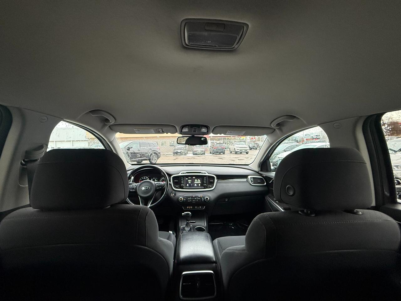 2017 Kia Sorento 3.3L LX V6 7-Seater Photo