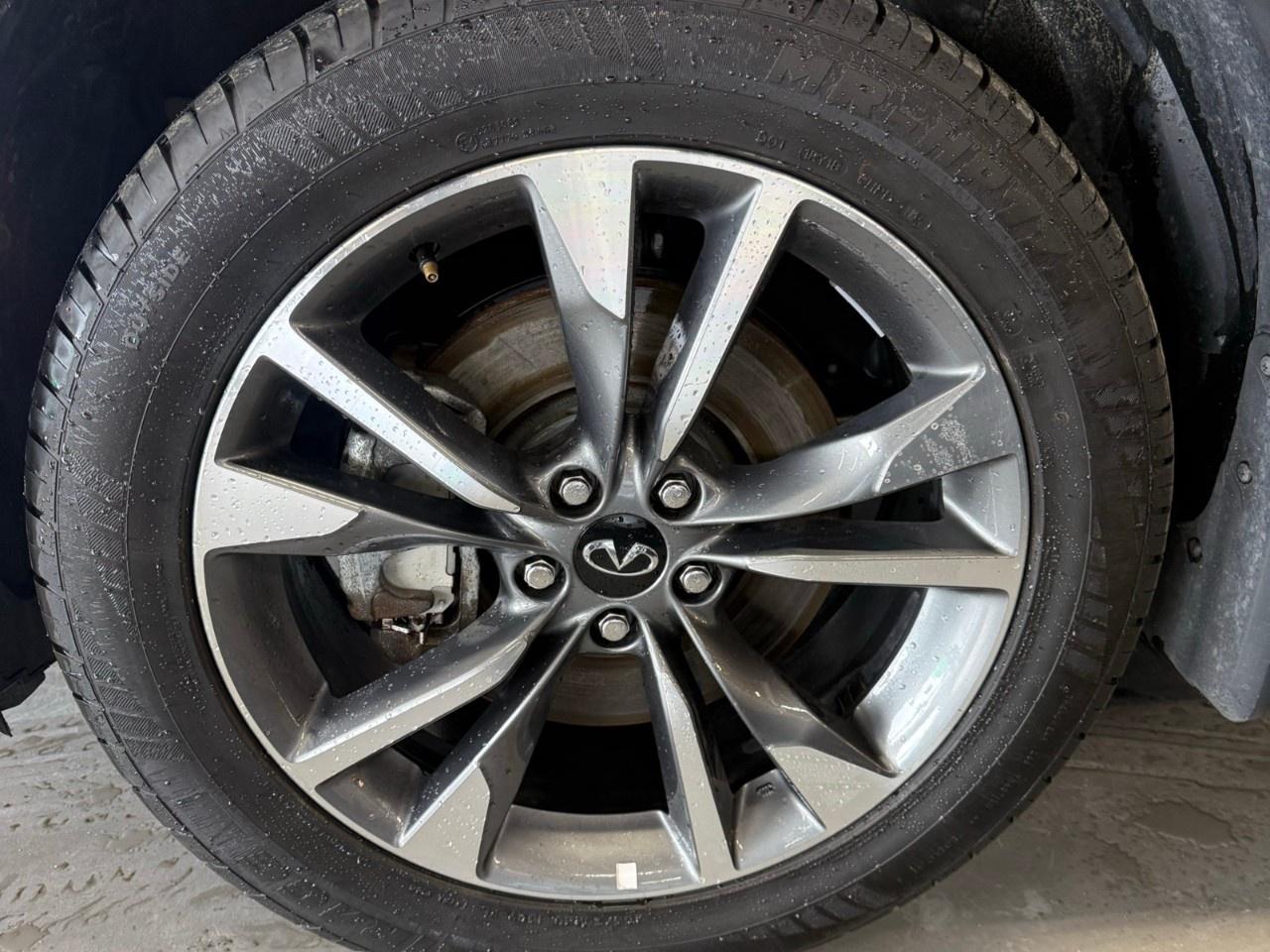 2025 Infiniti QX60 LUXE Photo