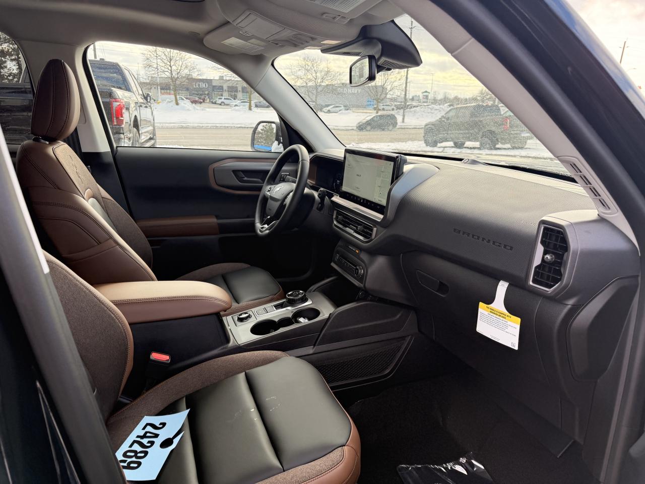 2025 Ford Bronco Sport Outer Banks/Moonroof/Tech Pkg Photo