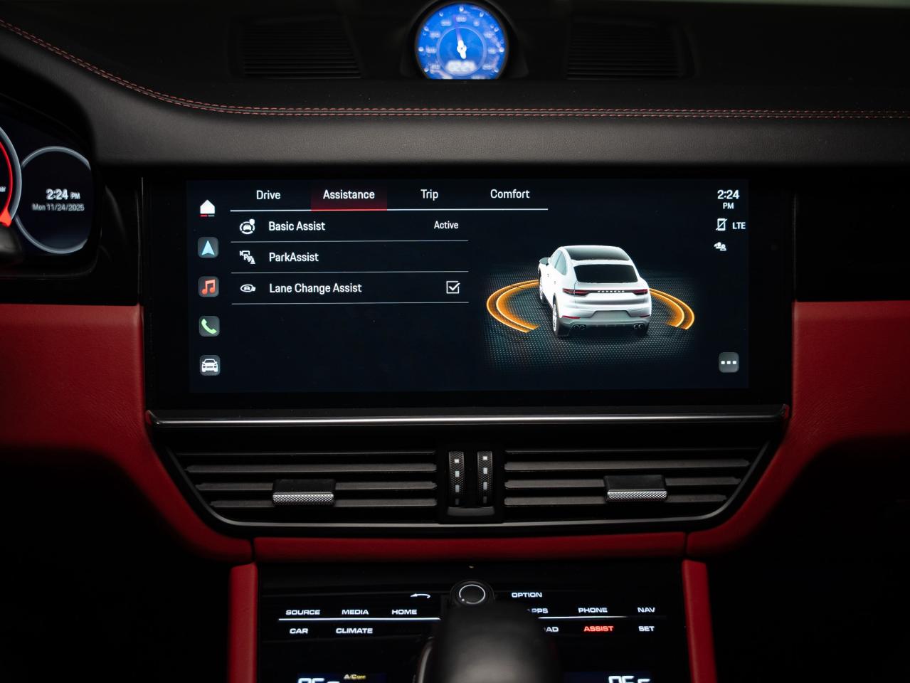 2022 Porsche Cayenne COUPE | PREMIUM PLUS PKG | RED LEATHER | PANO Photo