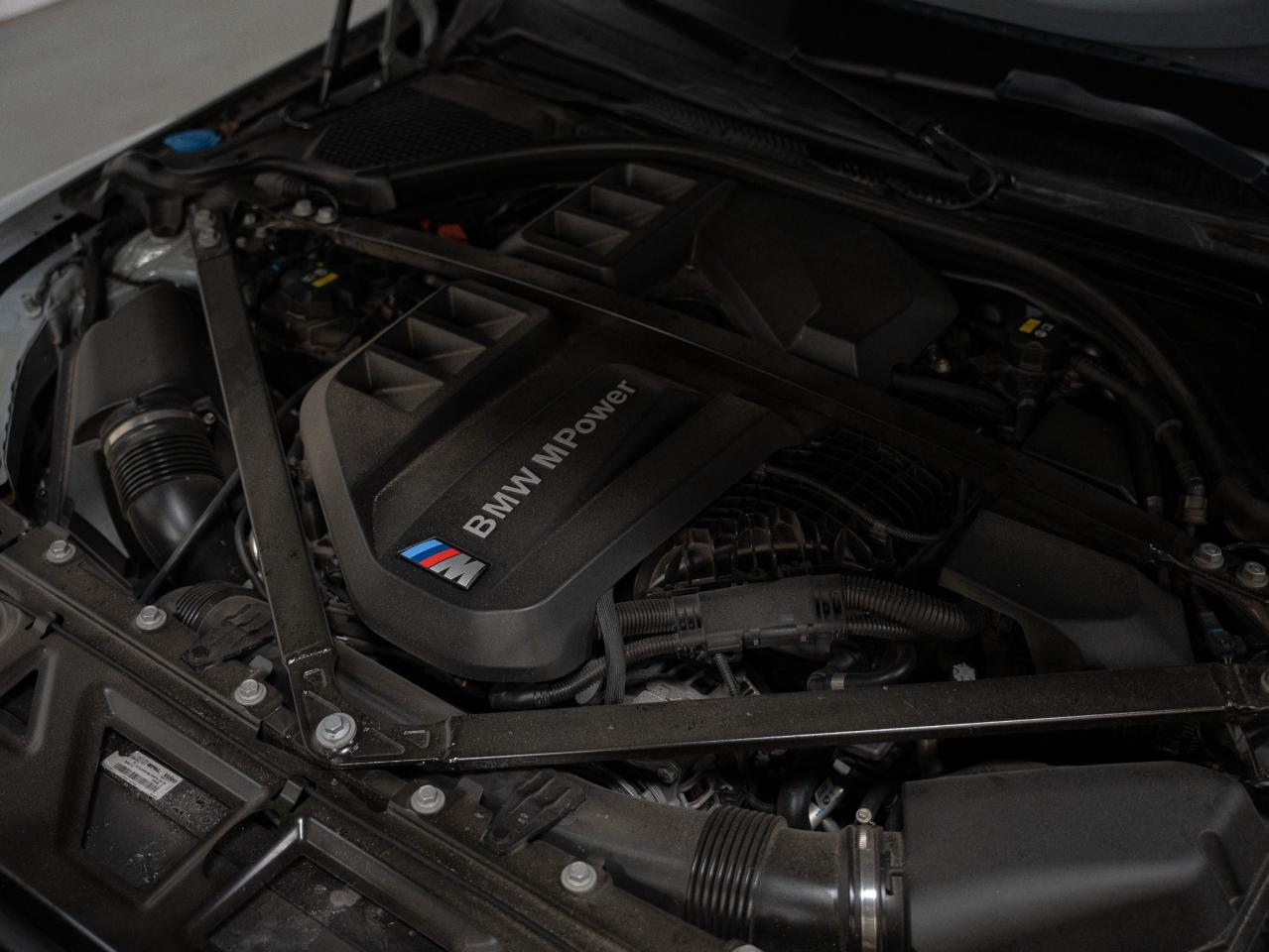 2022 BMW M4 COMPETITION | XDRIVE | PREMIUM PKG | CARBON FIBRE Photo