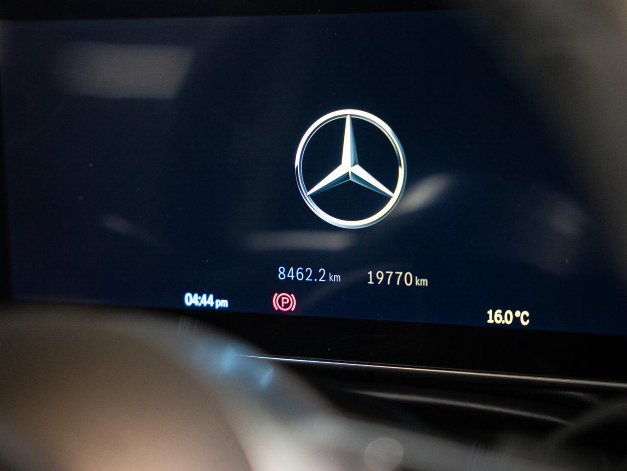 2024 Mercedes-Benz EQE 350 | AMG LINE | BURMESTER | 21 IN Photo