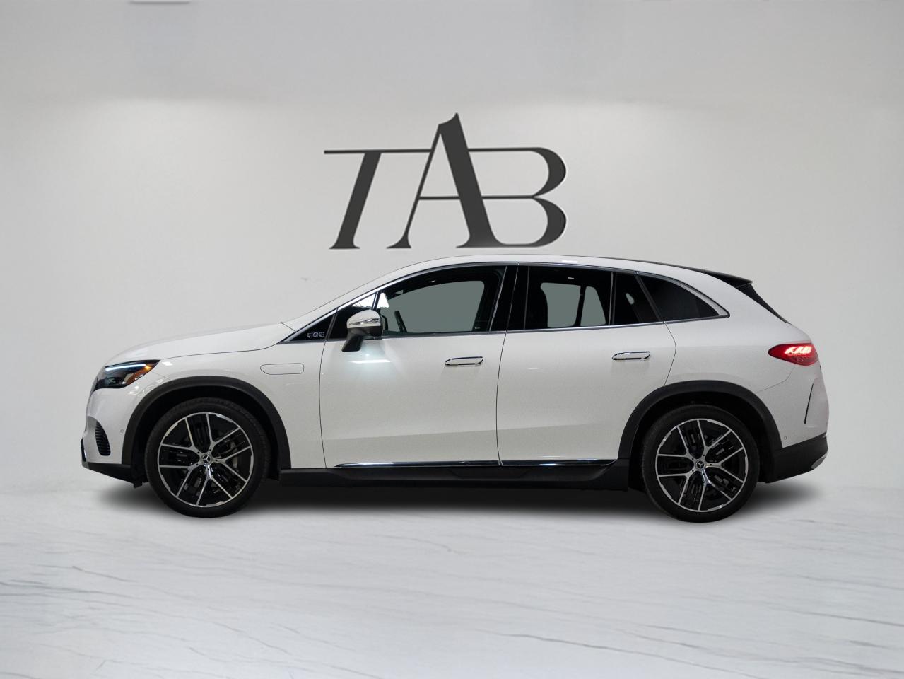 2024 Mercedes-Benz EQE 350 | AMG LINE | BURMESTER | 21 IN Photo